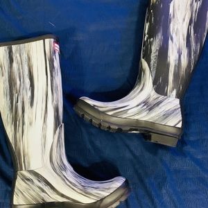 Hunter rain boots